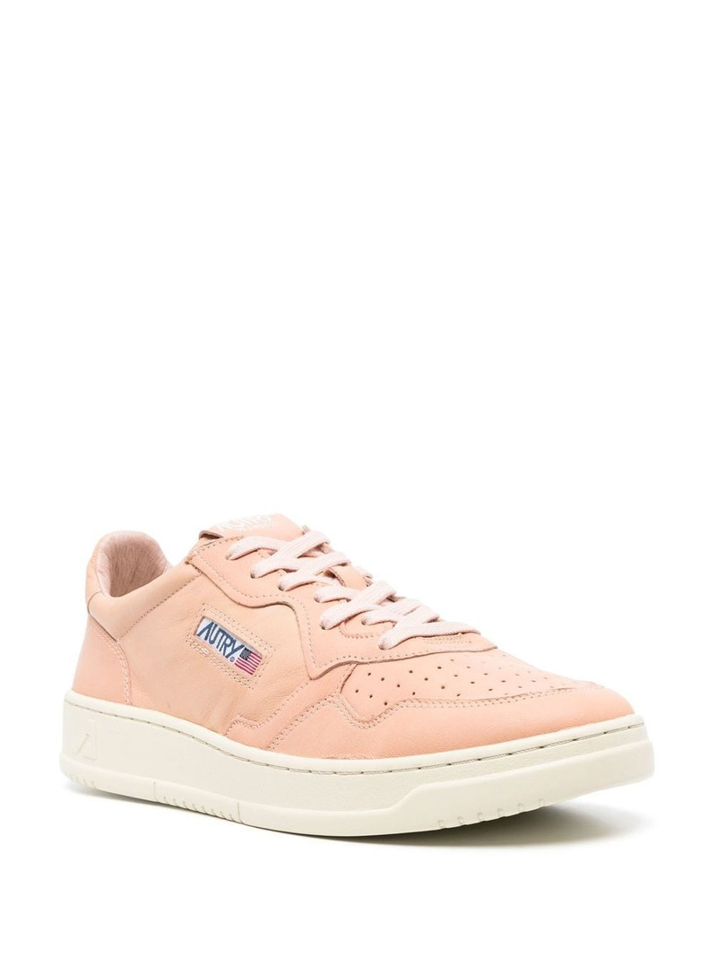 AUTRY logo-patch sneakers outlook