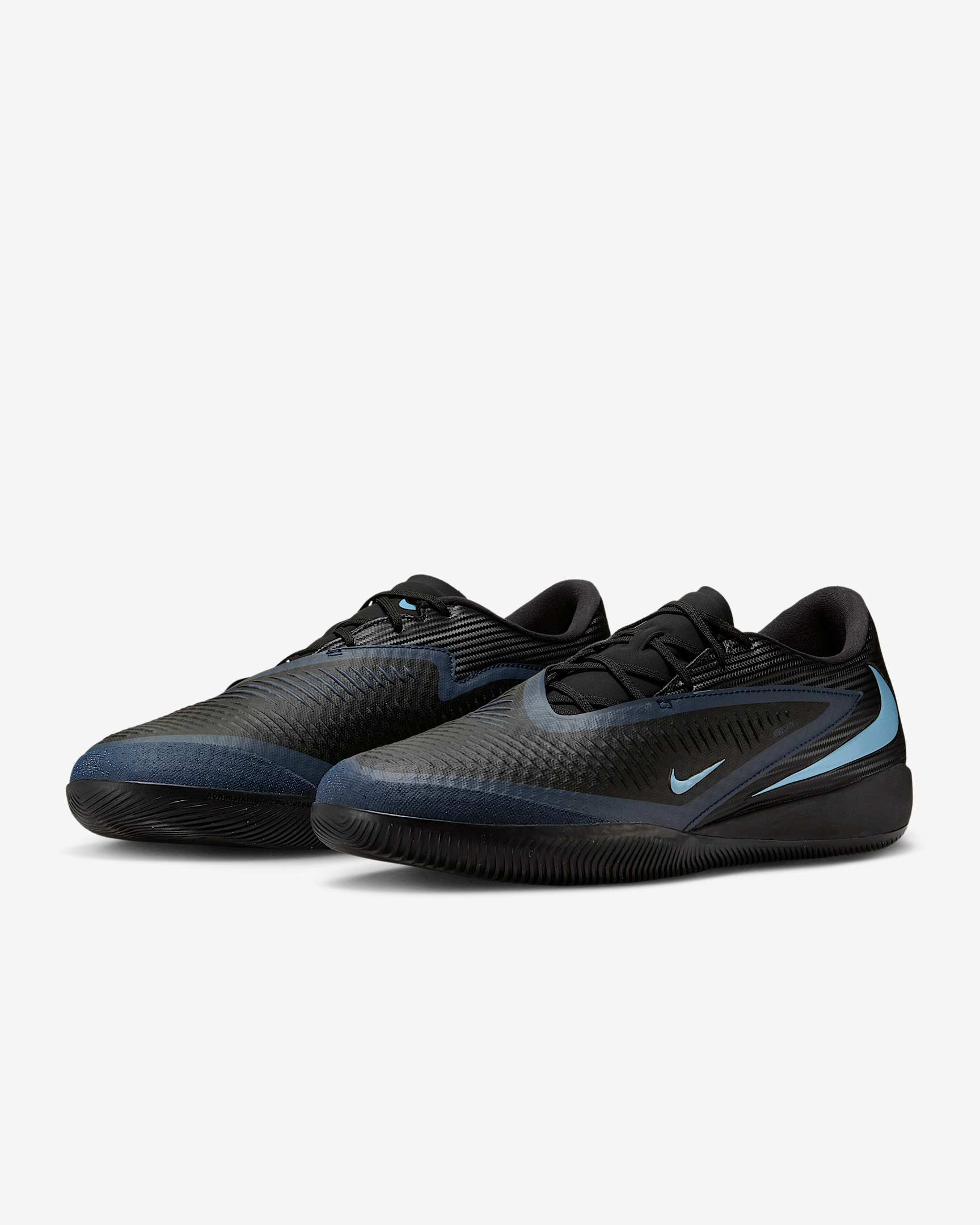 Nike Phantom 6 Low Academy Indoor/Court Soccer Shoes - 5