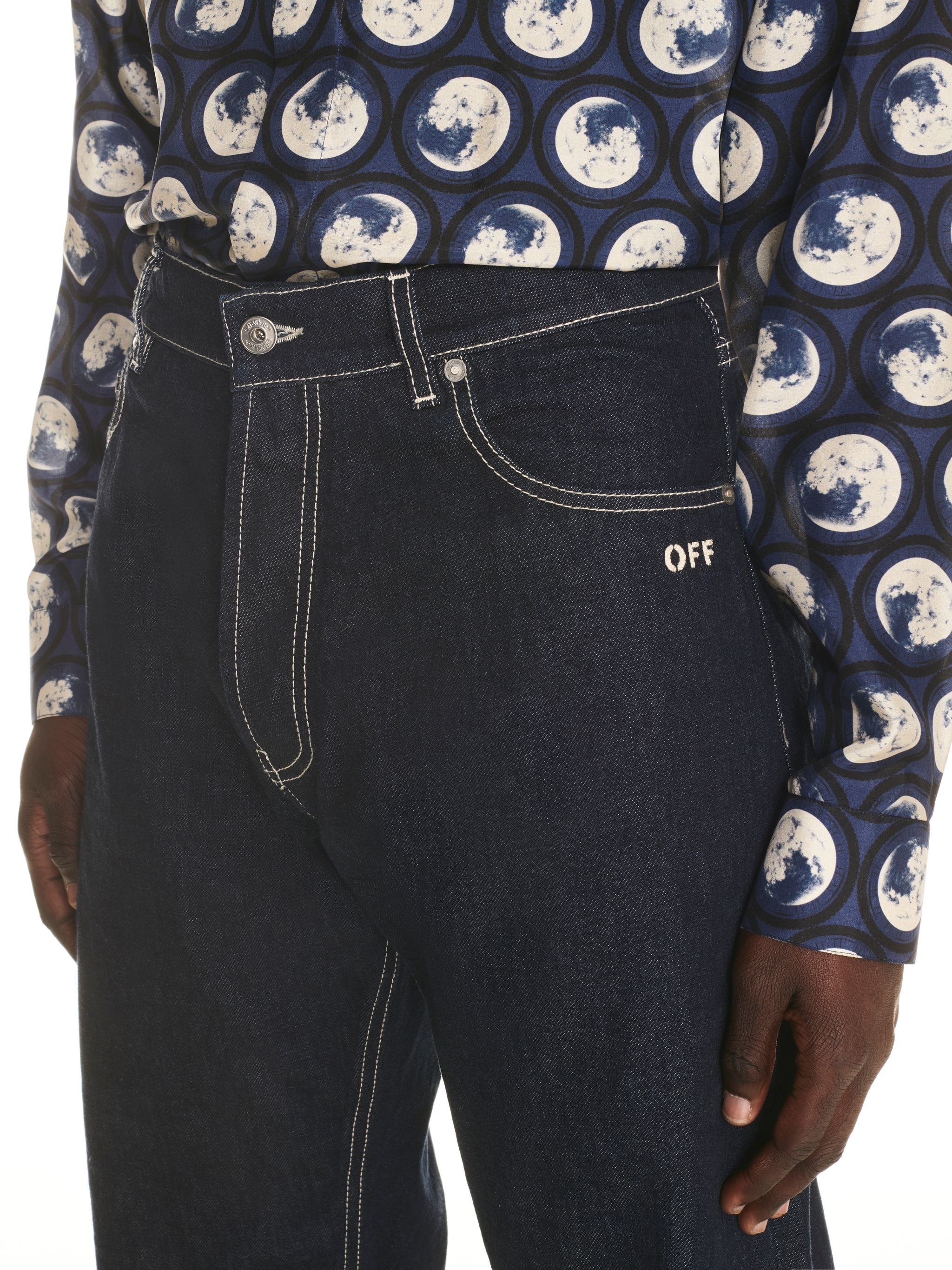 Off Emb Loose Jeans - 4