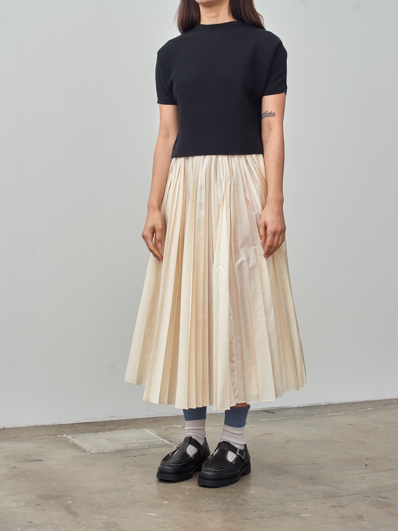 Knitted Light Cotton T-Shirt - Black - 3