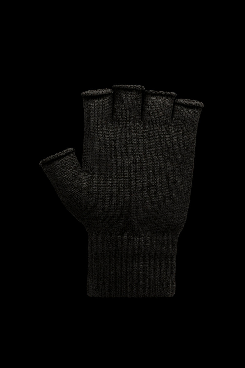 Gloves With Logo 4