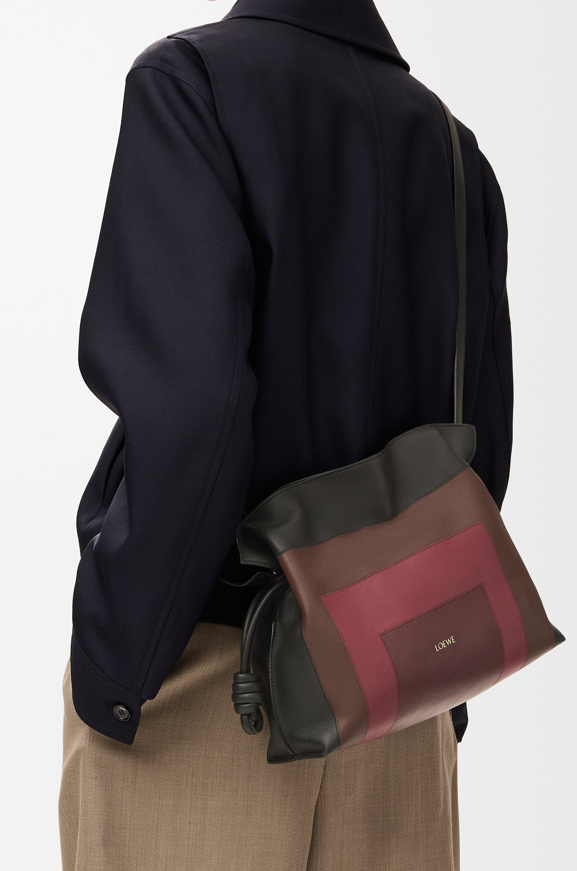 Medium Flamenco clutch in nappa calfskin - 3