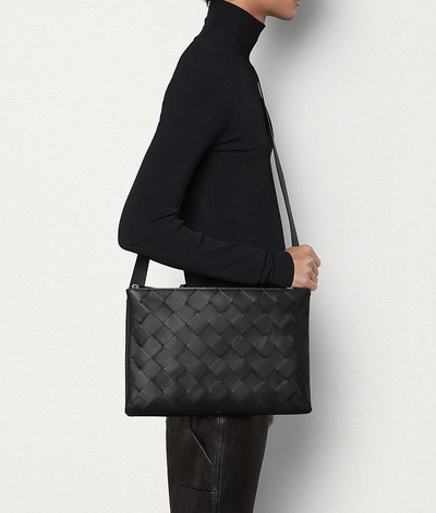 Bottega Veneta Messenger bag outlook