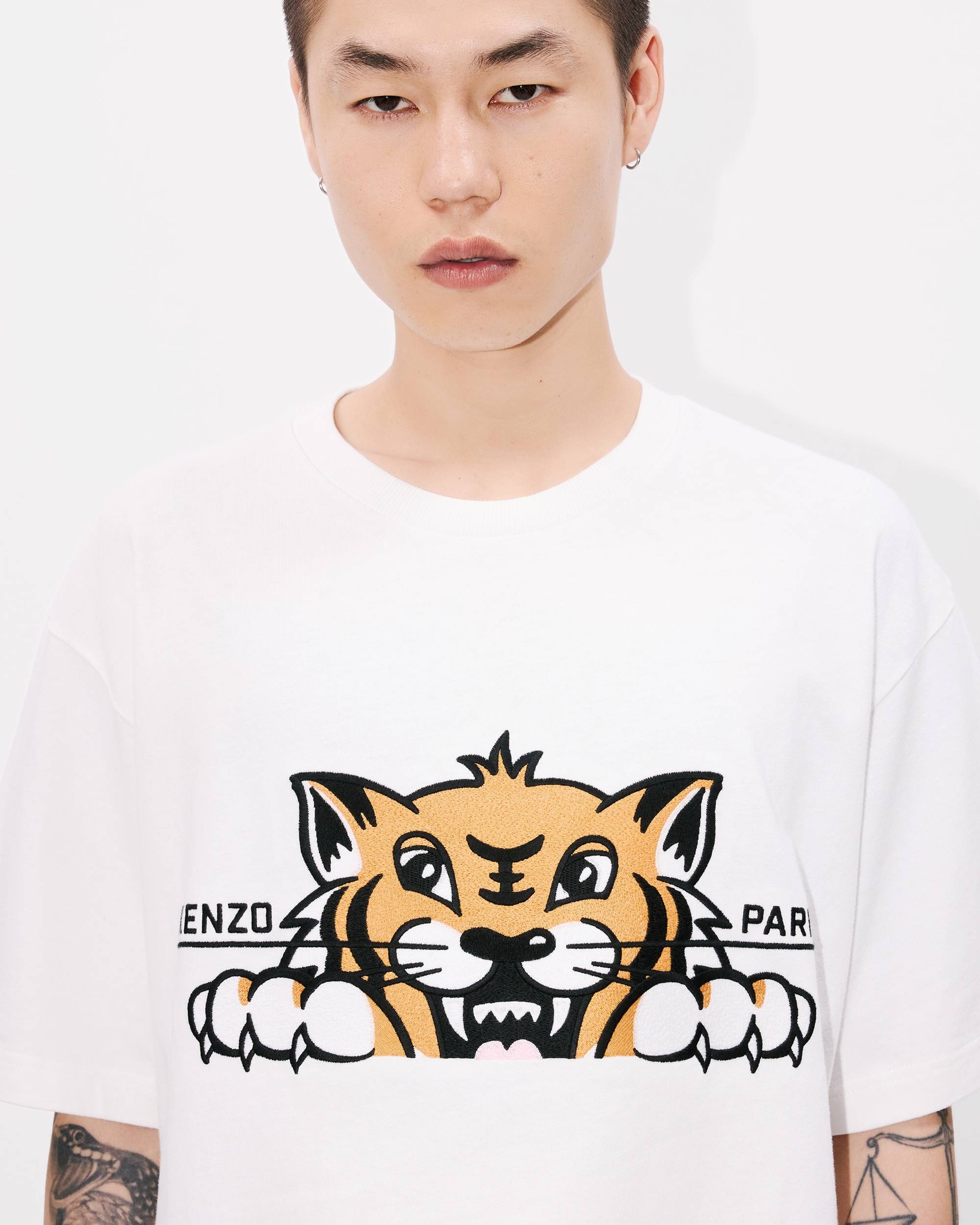 Tシャツ・カットソー KENZO KENZO HAPPY TIGER EMBROIDERED OVERSIZE T-SHIRT T-shirt Kenzo Gots Kenzo Happy Tiger Embroidered Oversize