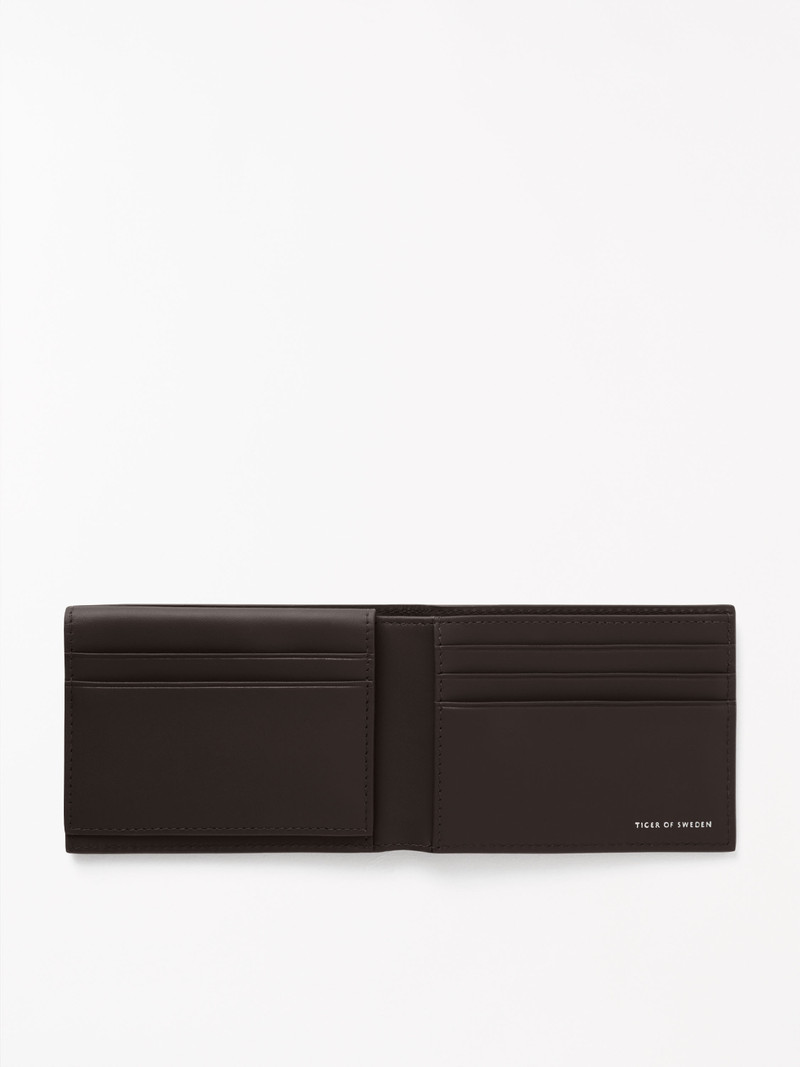 Wrene Leather Wallet 3