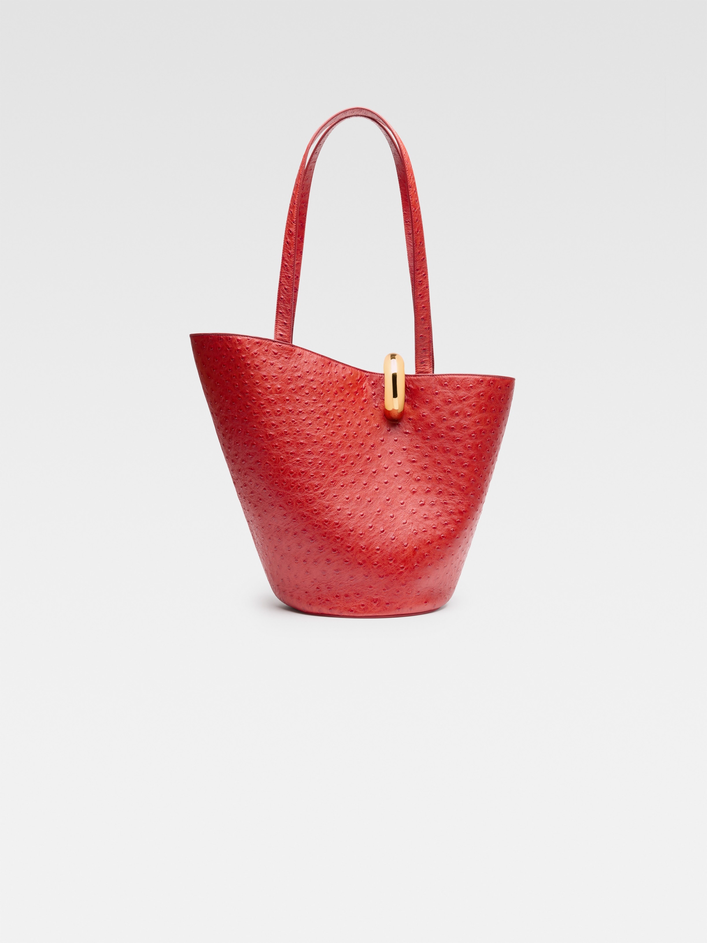 【JACQUEMUS】Bambola ミディアム The medium Bambola by JACQUEMUS | Official website