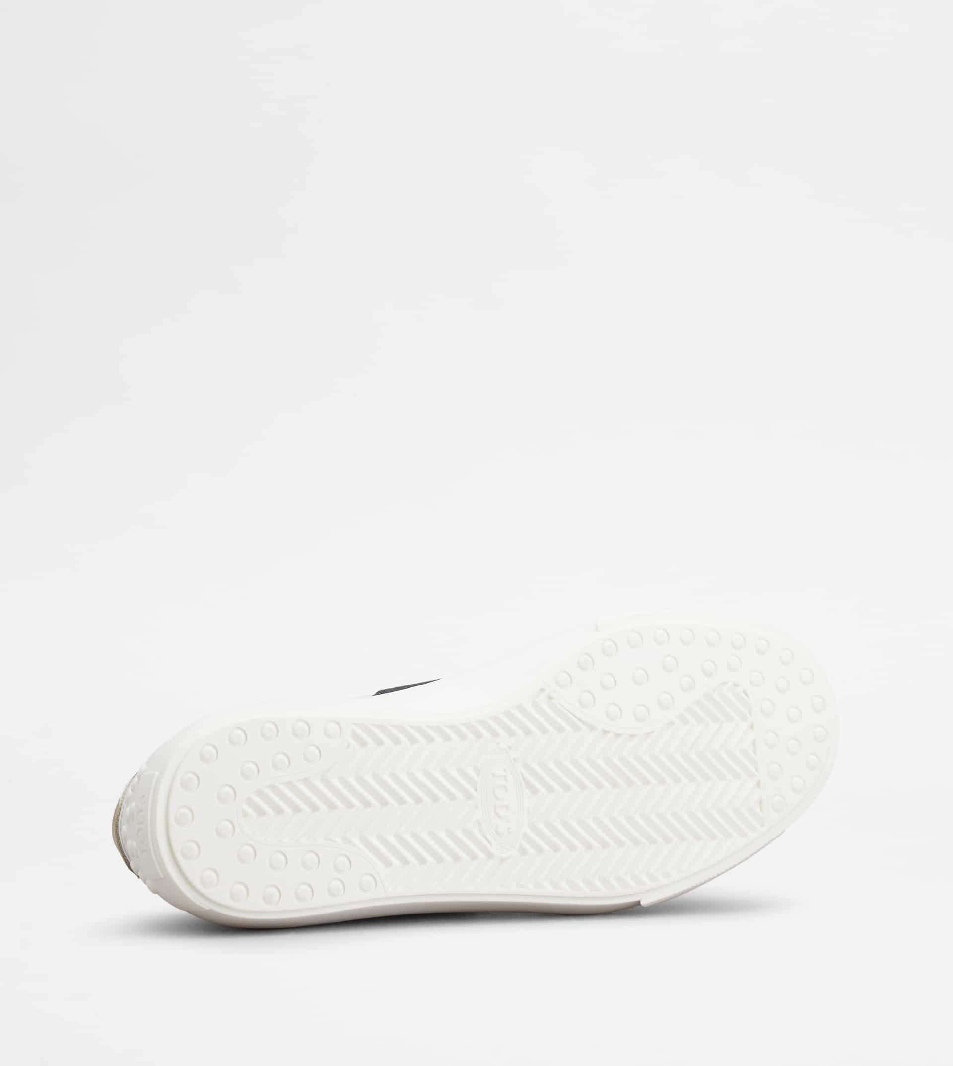 SNEAKERS IN SMOOTH LEATHER AND SUEDE - WHITE, BLUE, BEIGE - 5