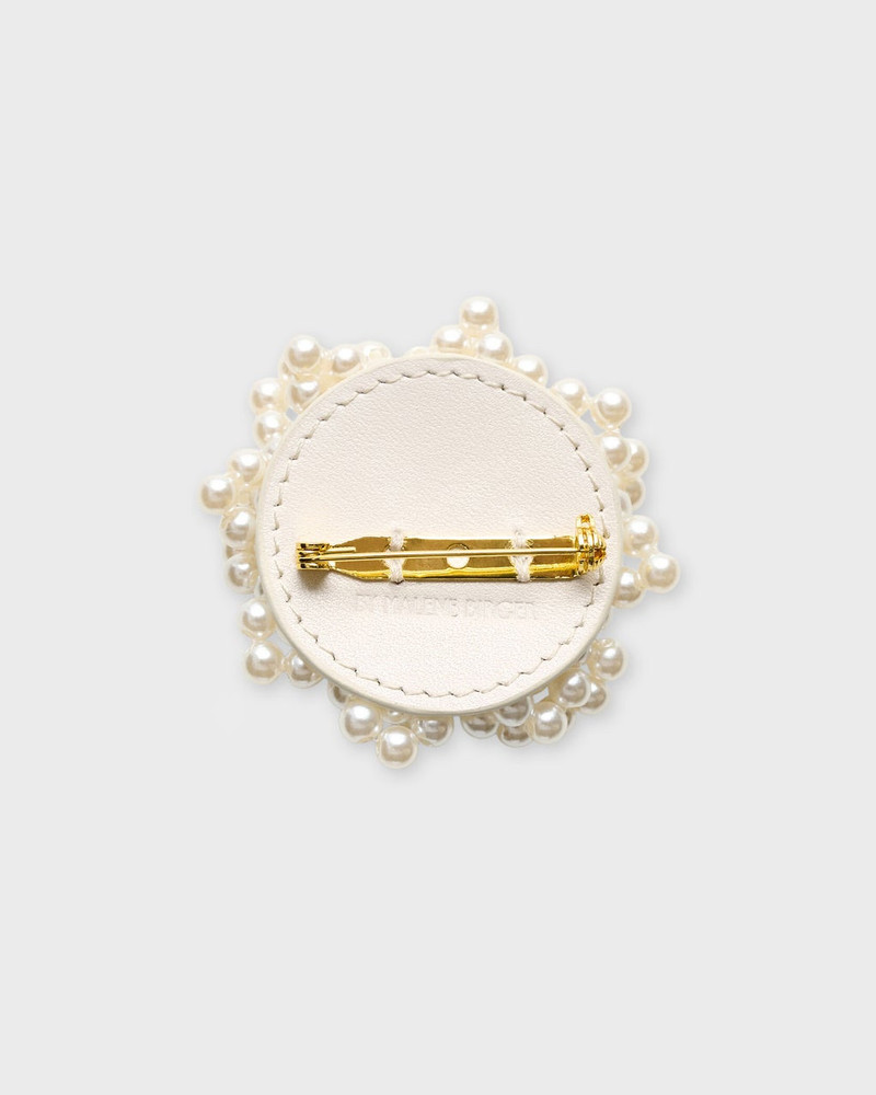 BY MALENE BIRGER Brooch Helea White ONESIZE outlook