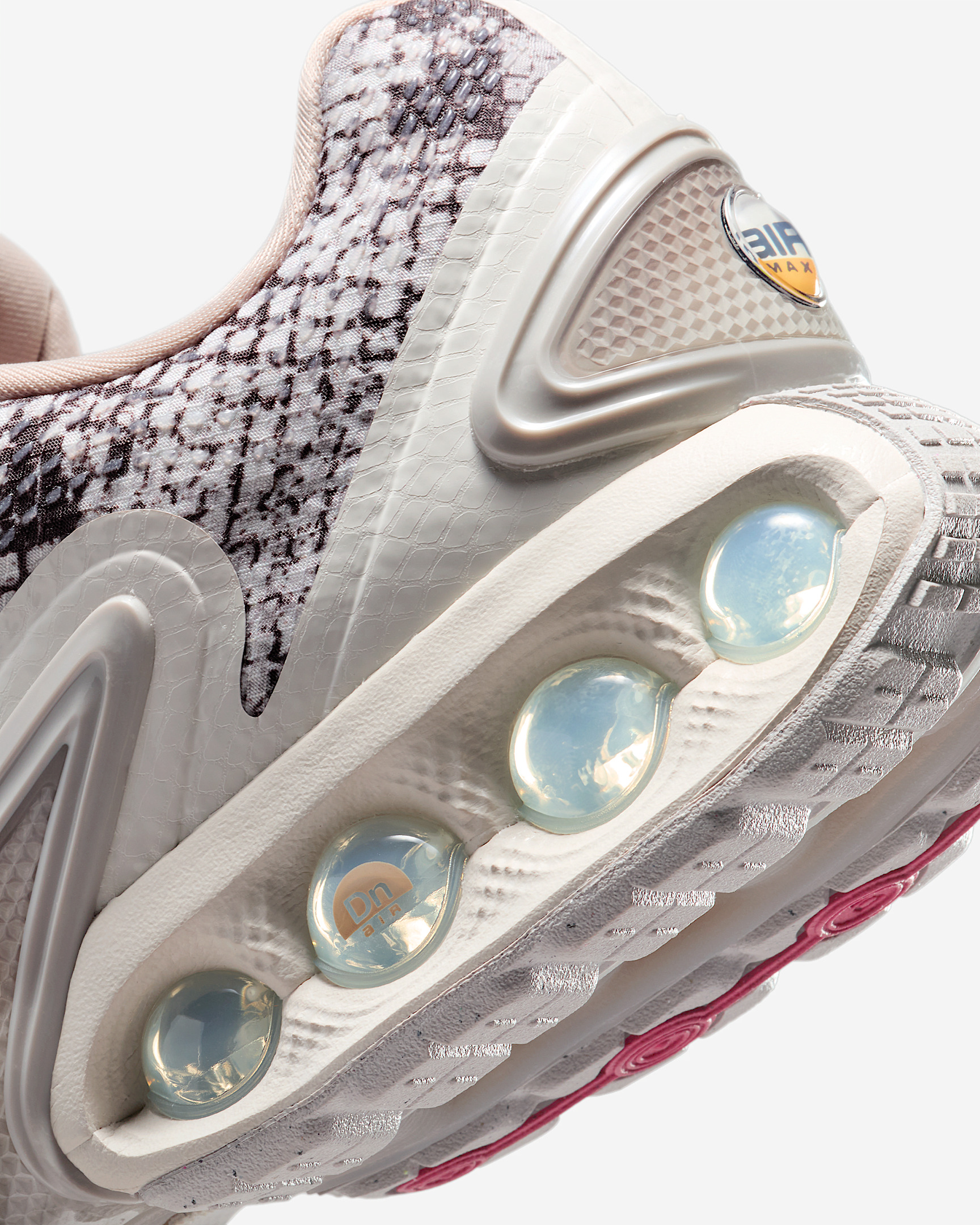 Nike Air Max Dn Premium Women's Shoes - 8