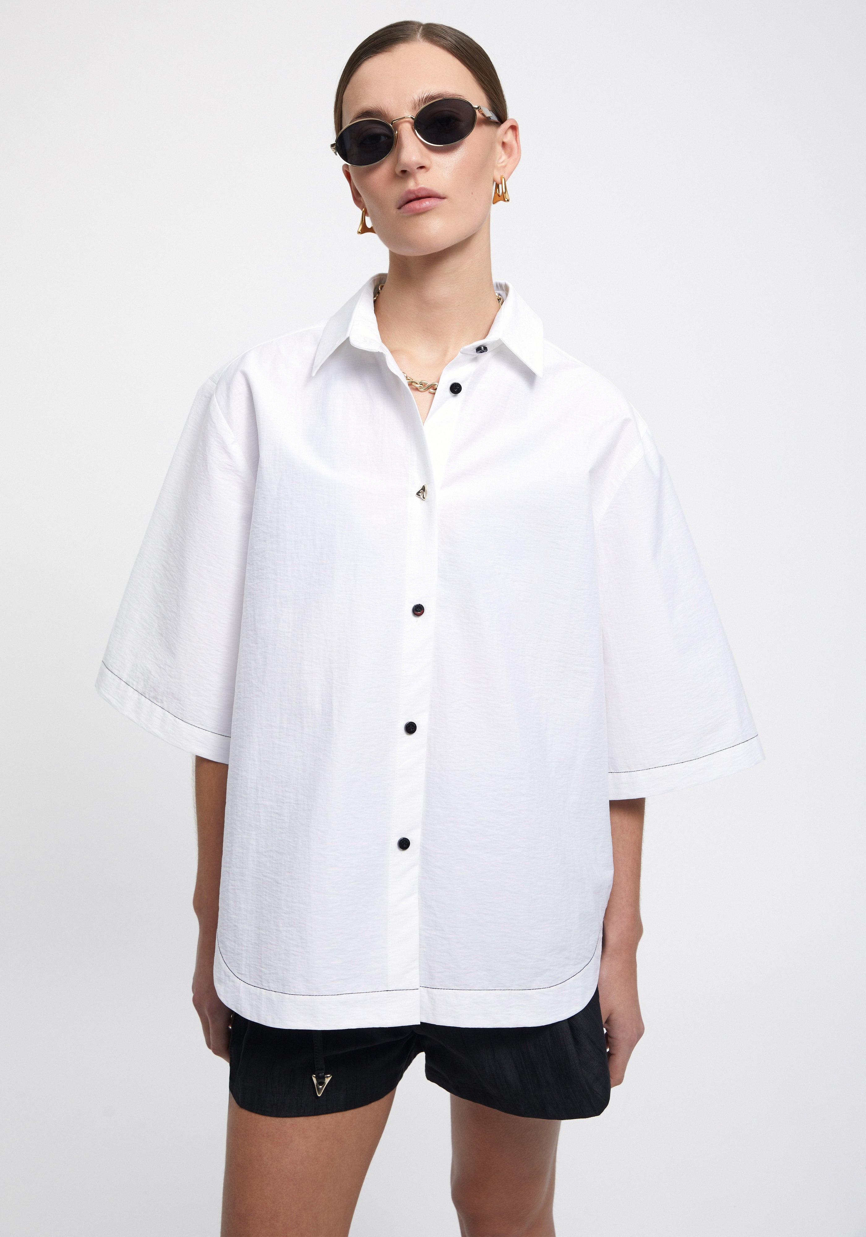 AVONLEA
Short-sleeved oversized shirt - 2