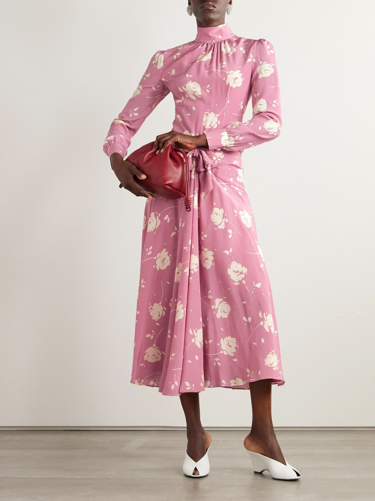 Bow-embellished gathered floral-print silk-georgette midi dress Pink - 2