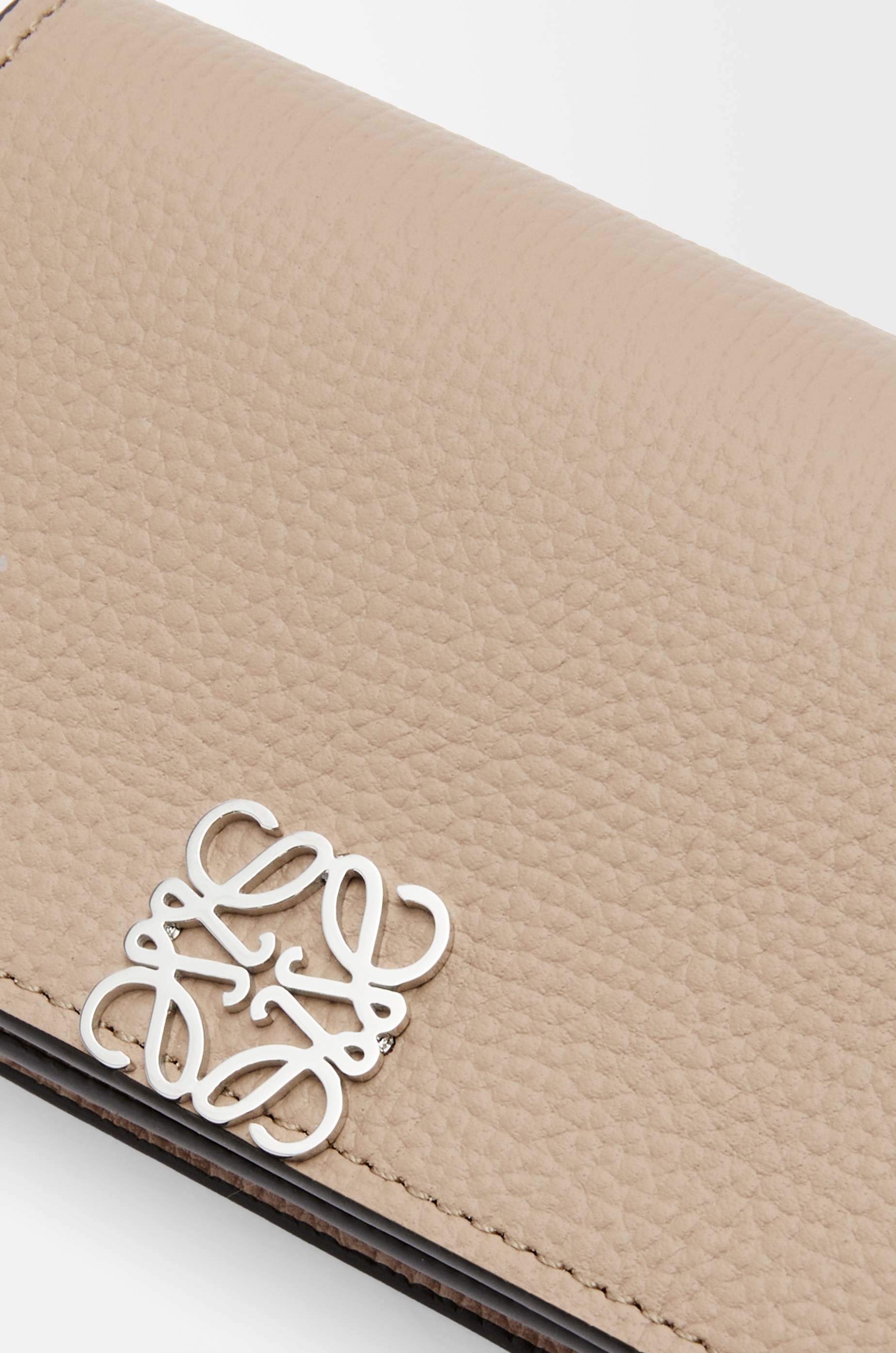 Anagram business cardholder in pebble grained calfskin - 5