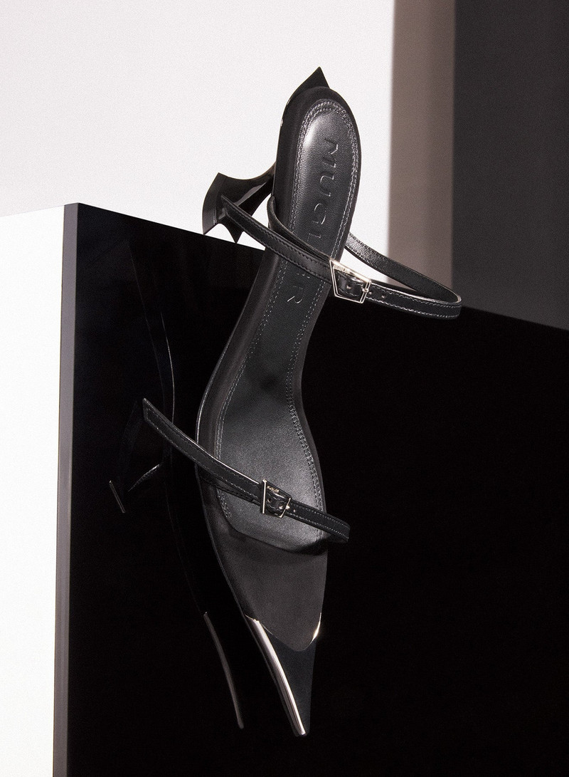 Black suede Fang 55 sandals 3