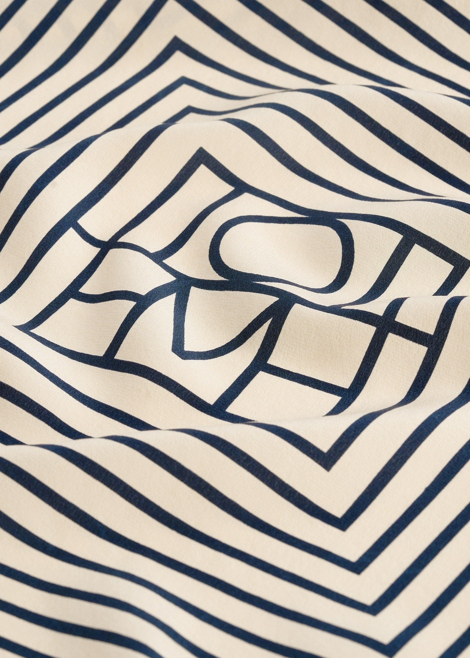 Signature monogram silk scarf crème - 6