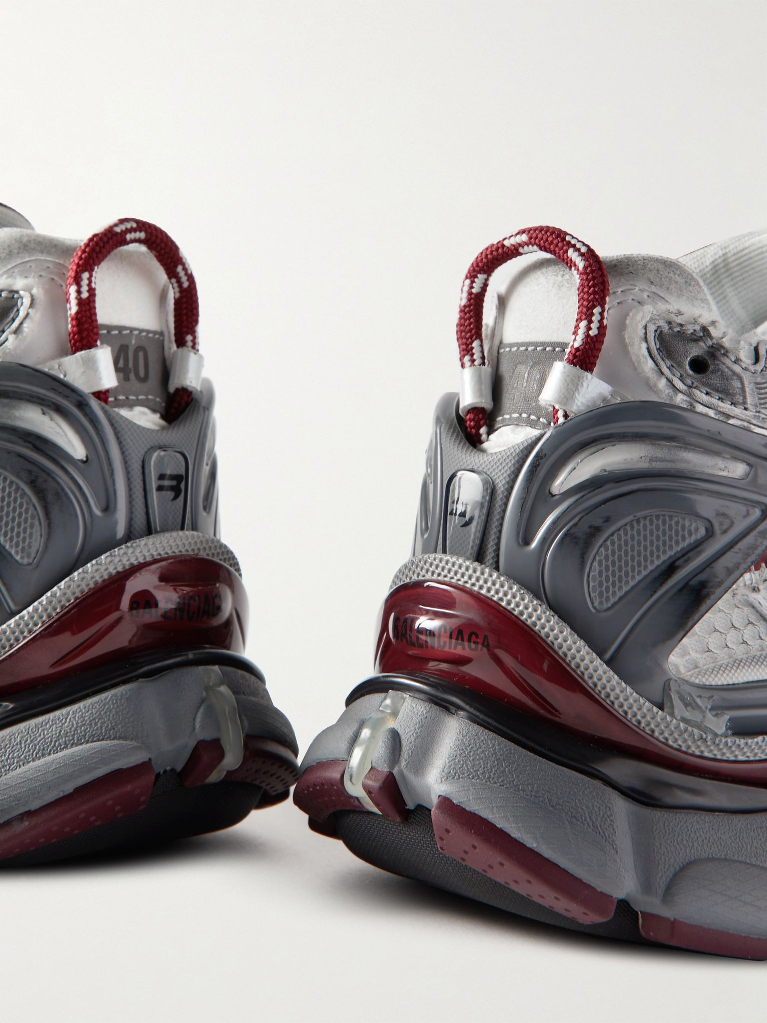 Runner Nylon, Mesh and Rubber Sneakers Gray - 6