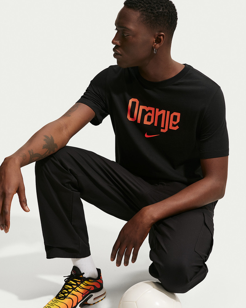 Netherlands Men's Nike Soccer T-Shirt 3