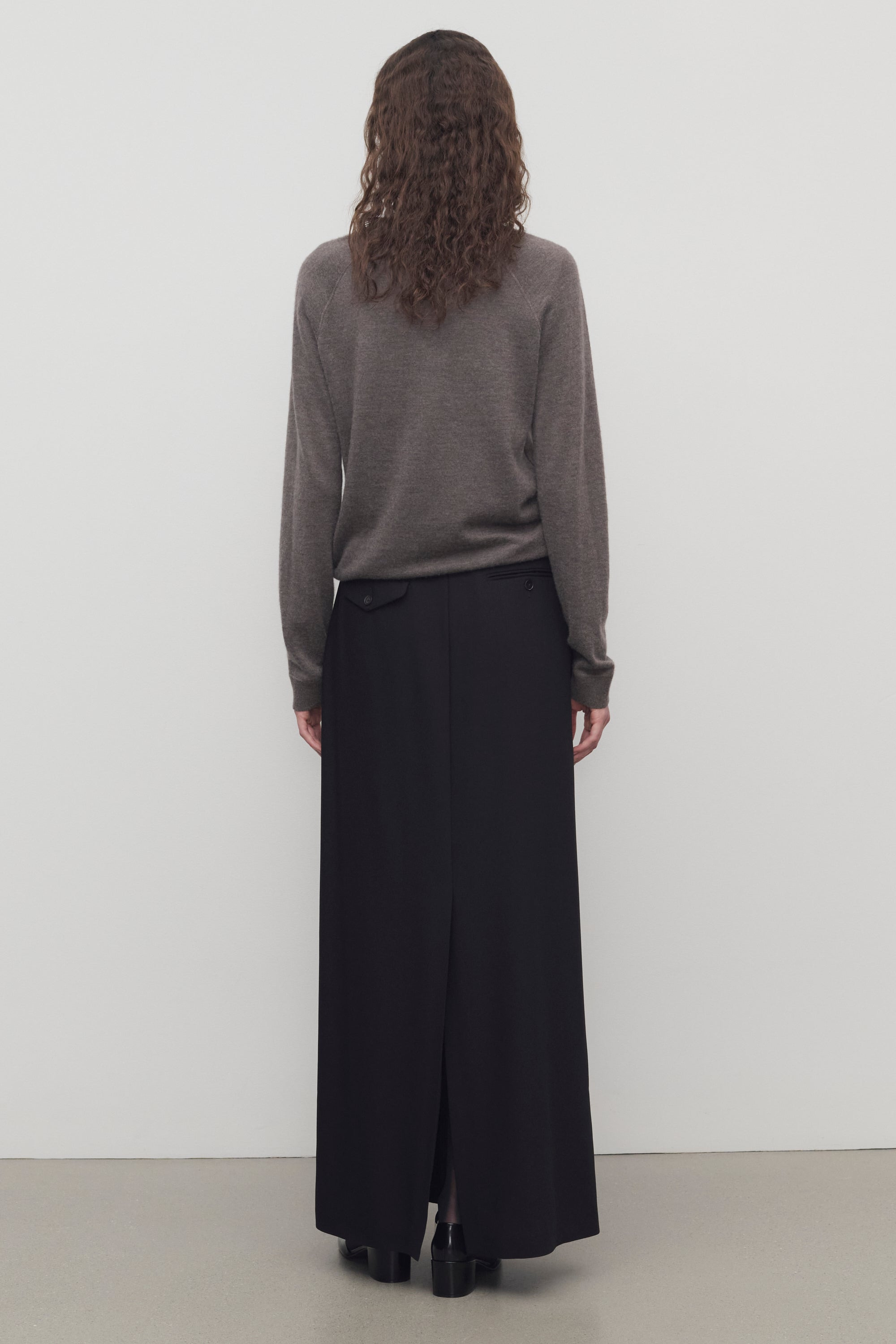 Seraphyne Skirt in Virgin Wool - 5