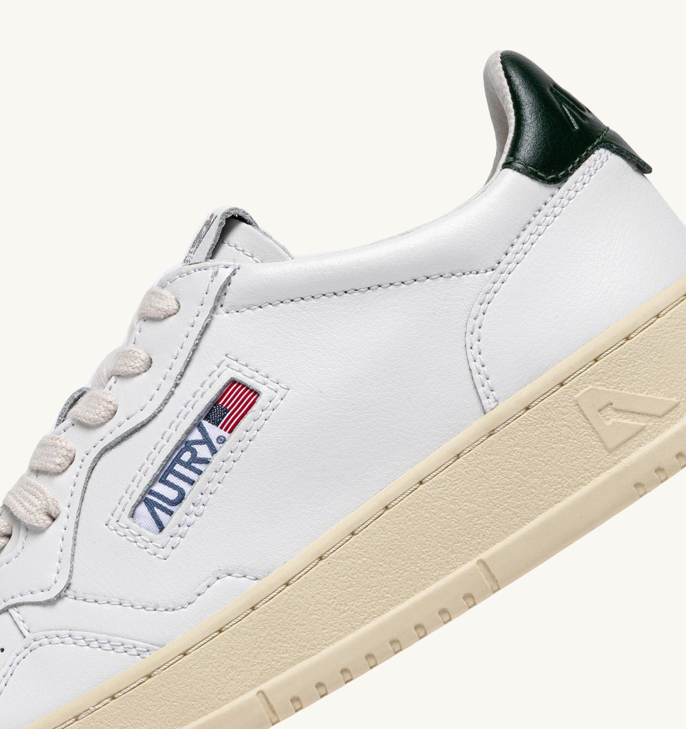 MEDALIST LOW SNEAKERS IN LEATHER AND MOUNTAIN WHITE - 6
