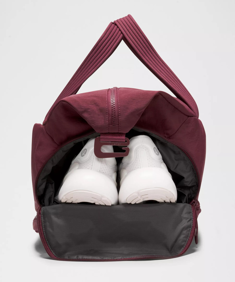 3-in-1 Gym Duffle Bag 30L 6