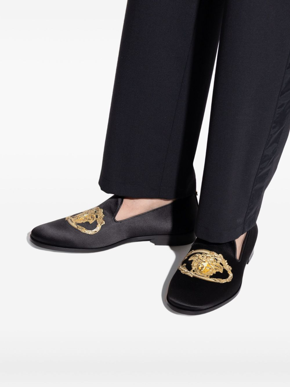 Embroidered Architectural Baroque slippers - 5