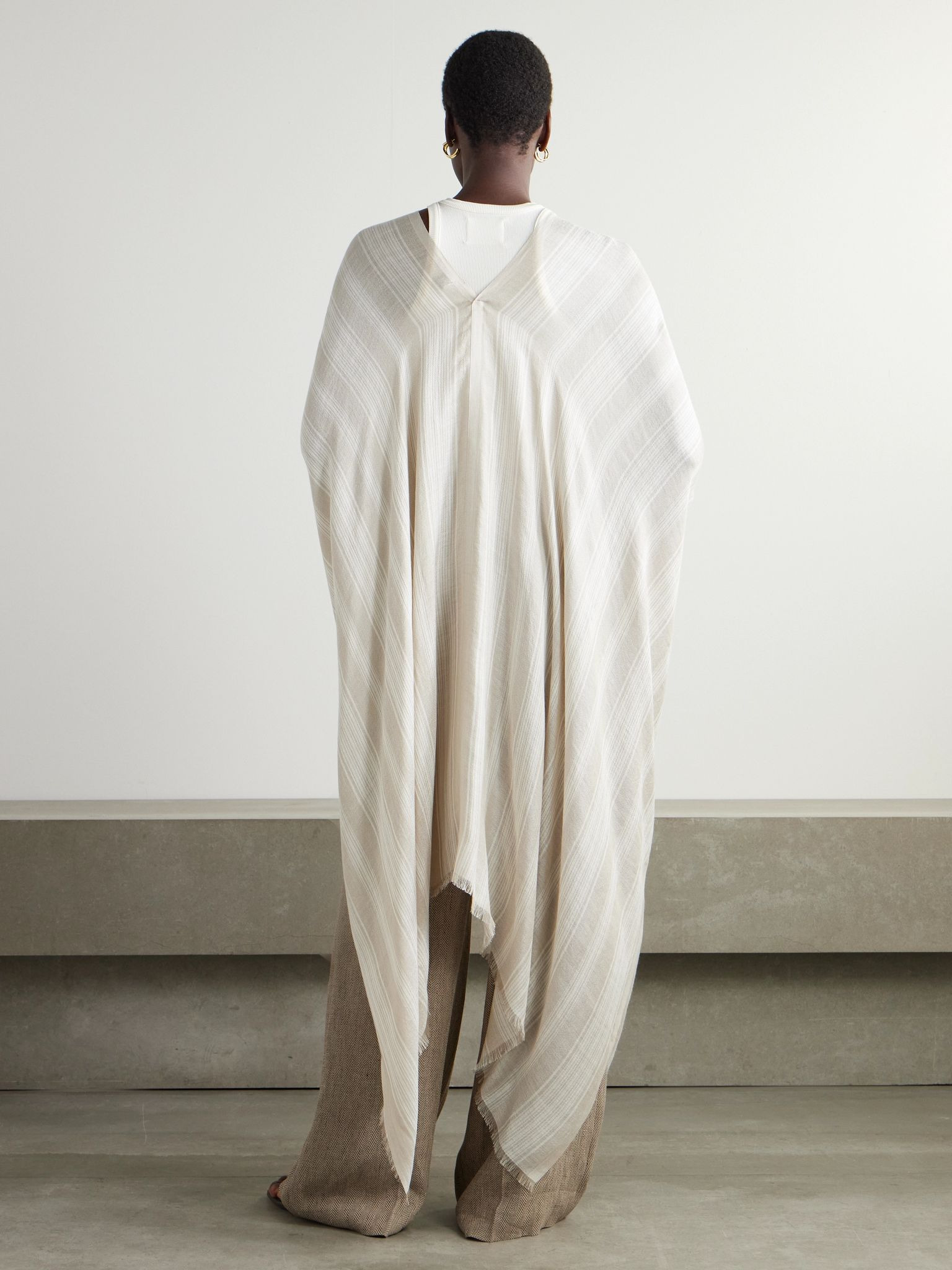 Frayed striped silk and linen-blend poncho Beige - 3