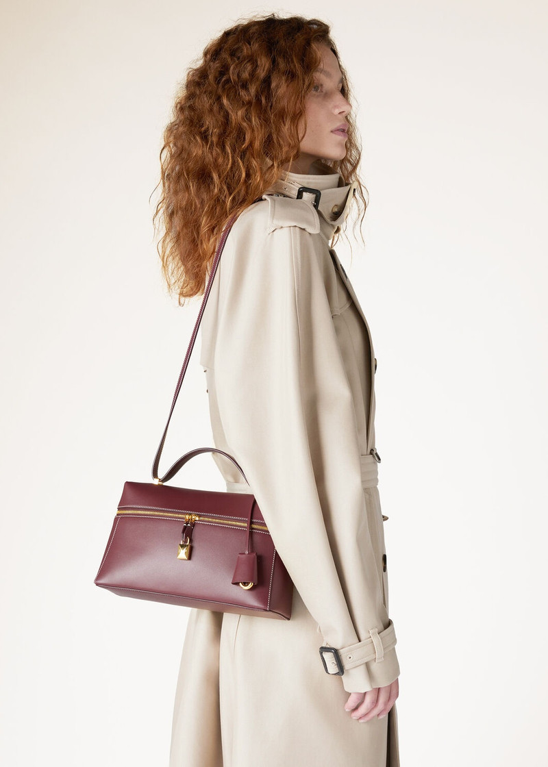 Loro Piana Extra Bag L27 outlook