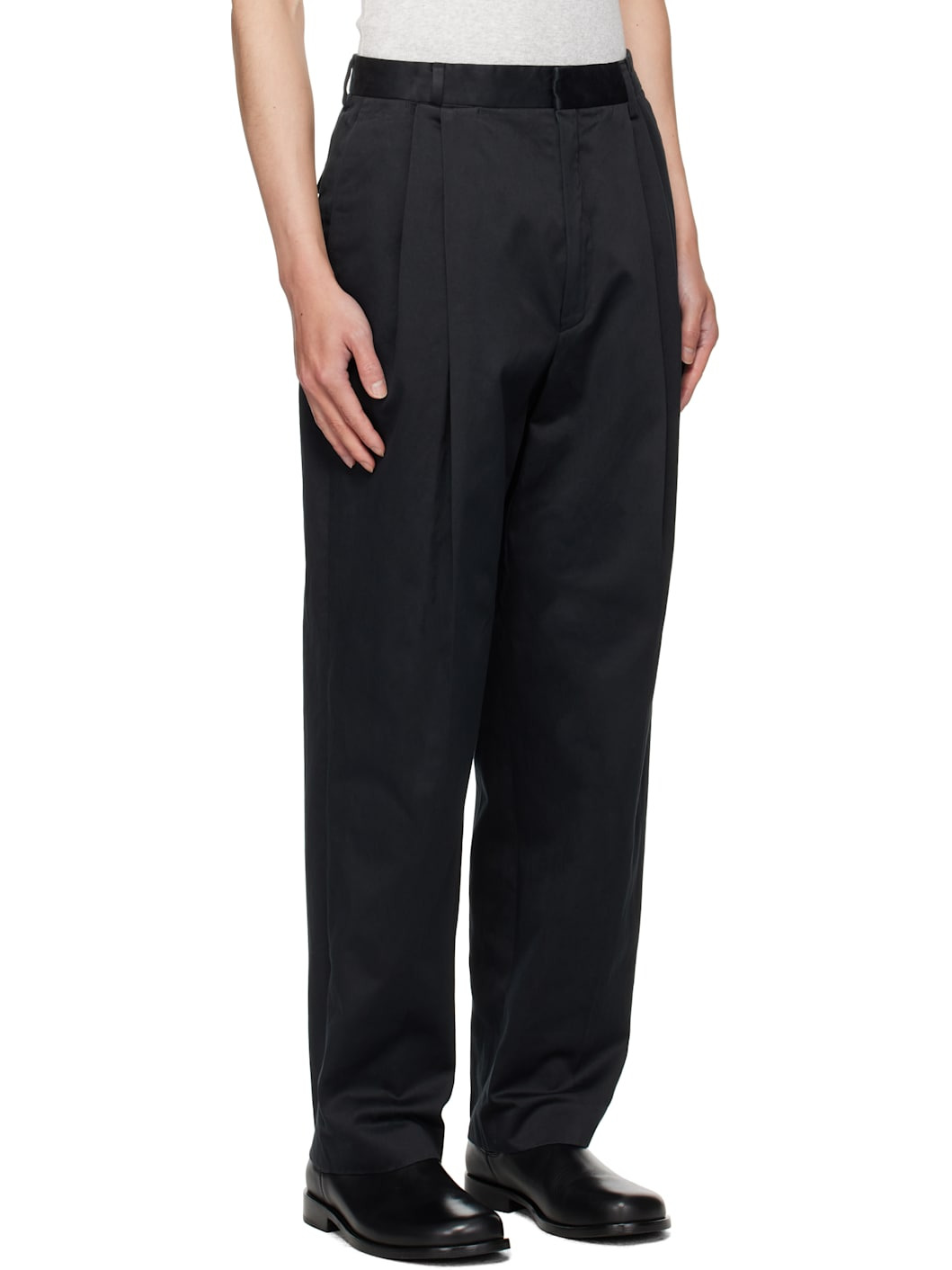 Black Pleated Trousers - 2