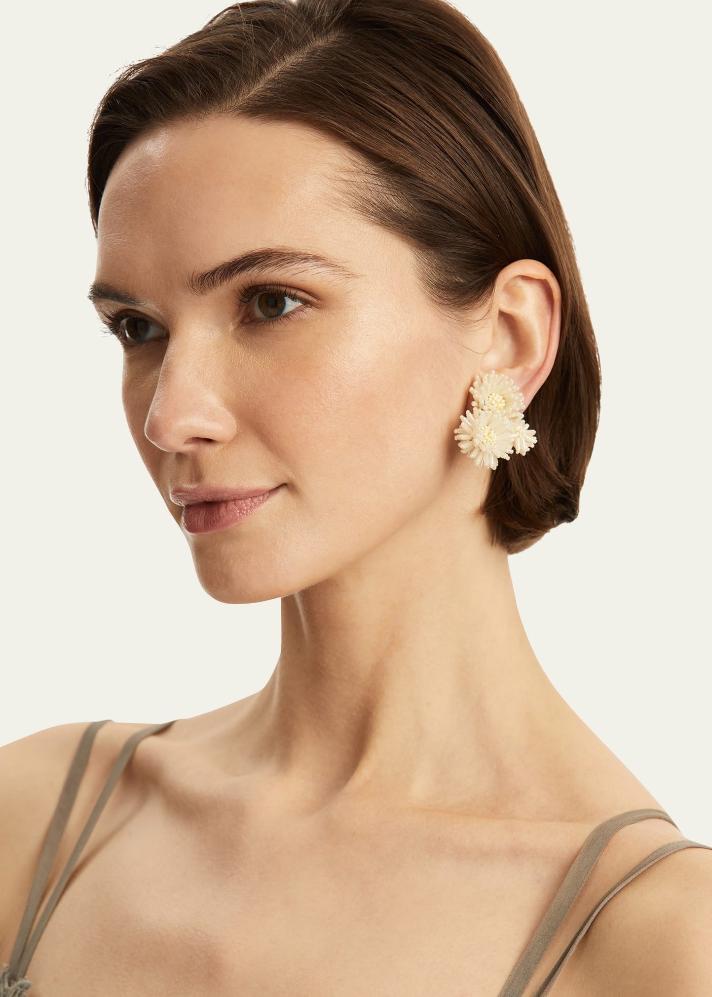Pom-Pom Flower Stud Earrings - 2