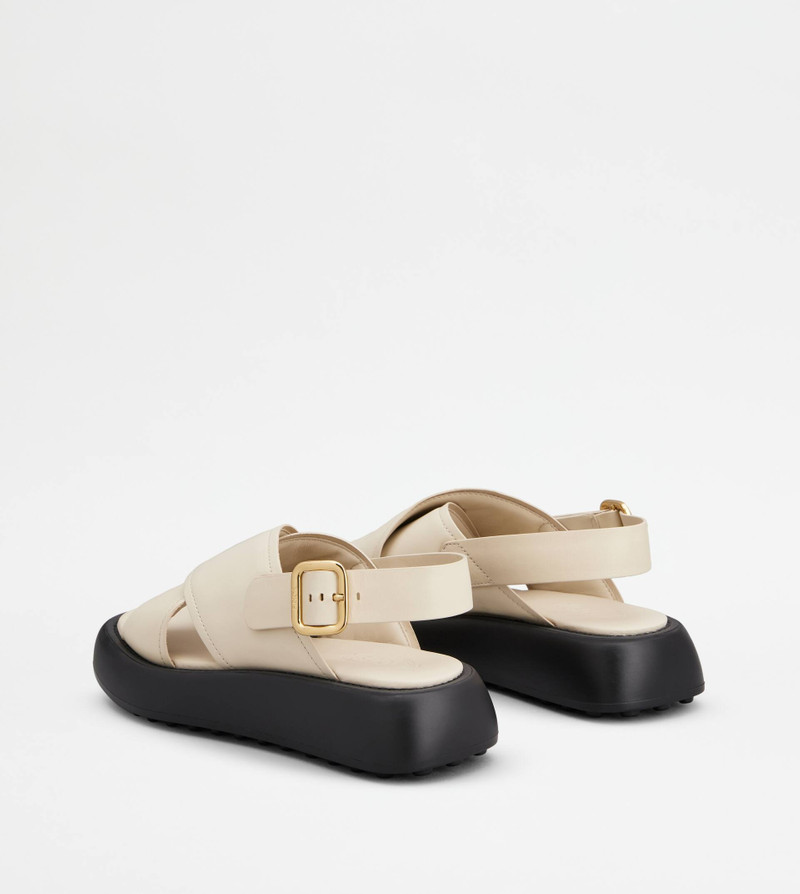 Tod's SANDALS IN LEATHER - OFF WHITE outlook