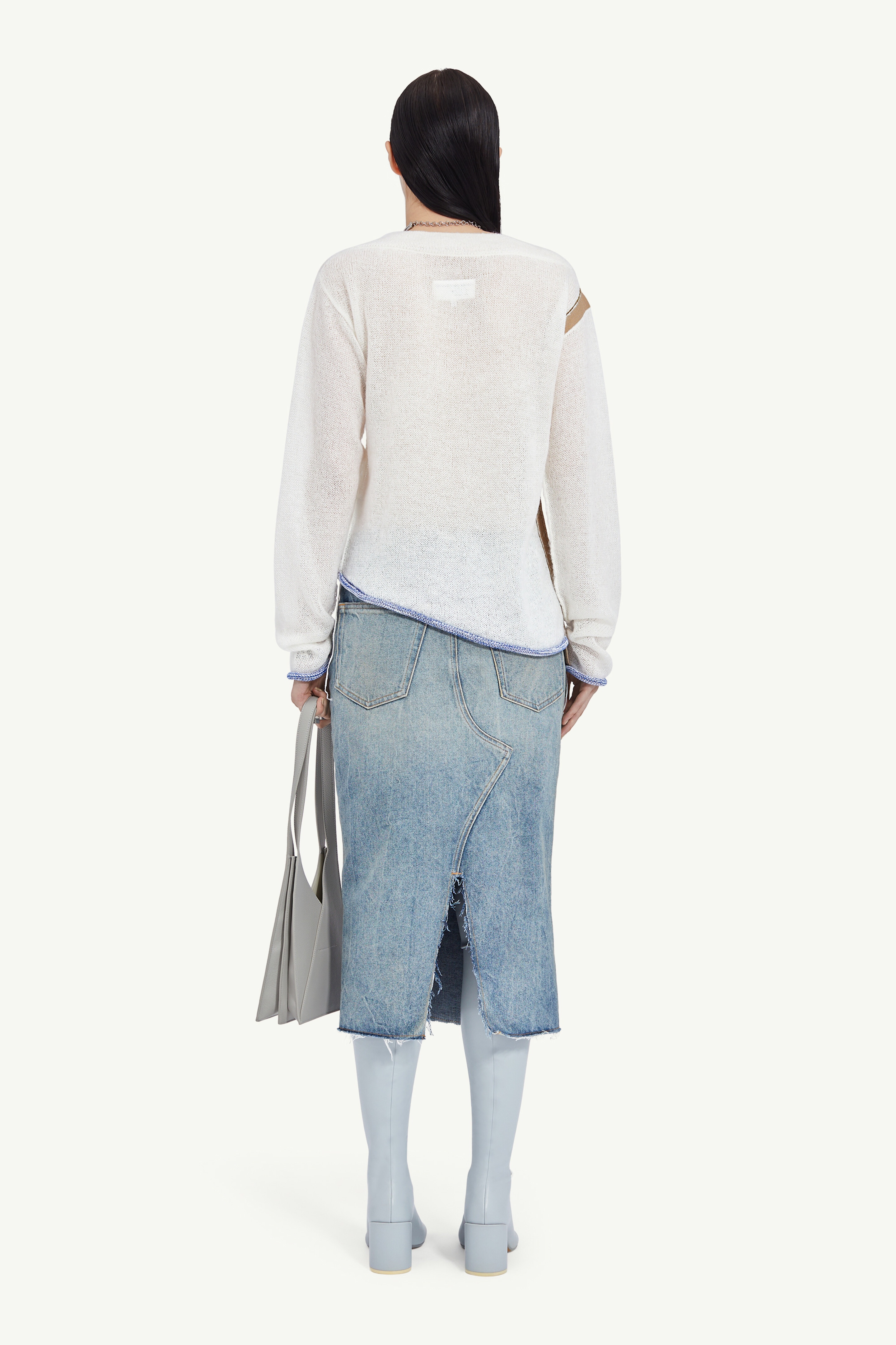 V-neck jumper - 4