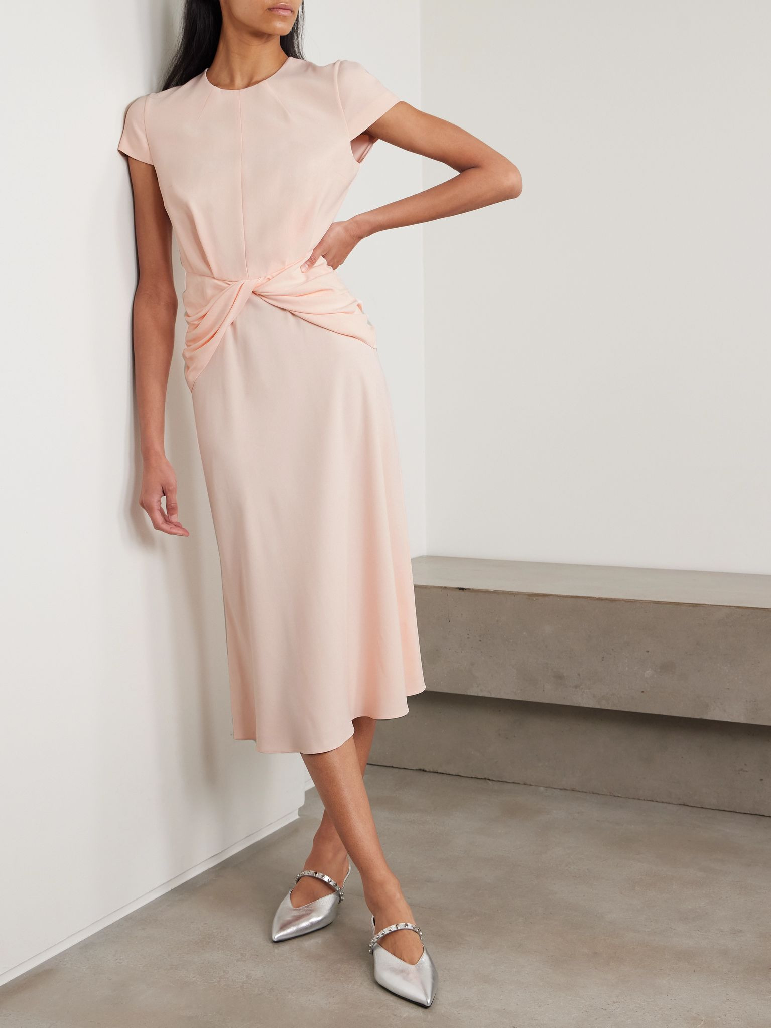 Twist-front draped crepe midi dress Baby pink - 2