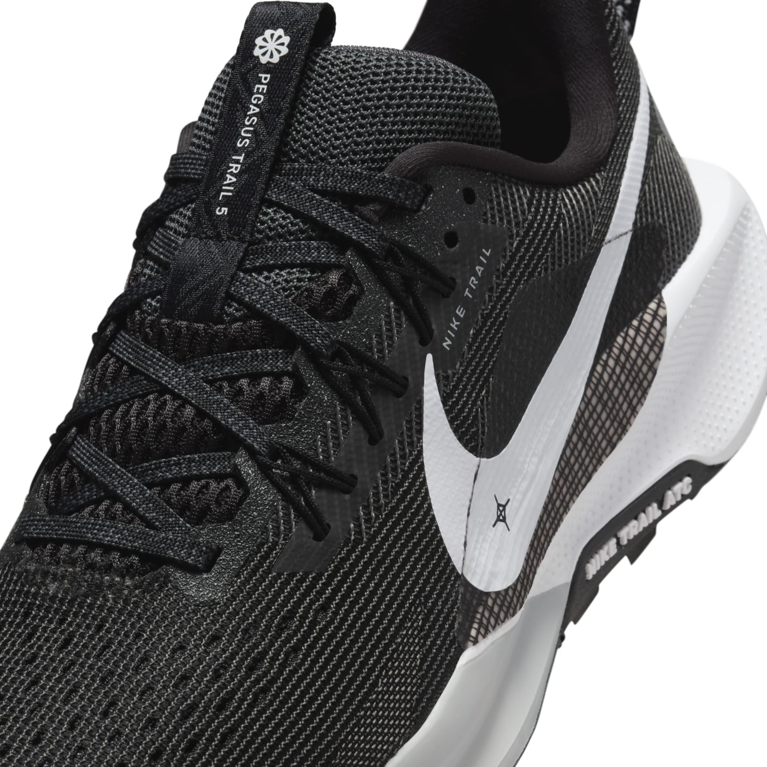 (WMNS) Nike Pegasus Trail 5 'Black White' DV3865-001 - 7