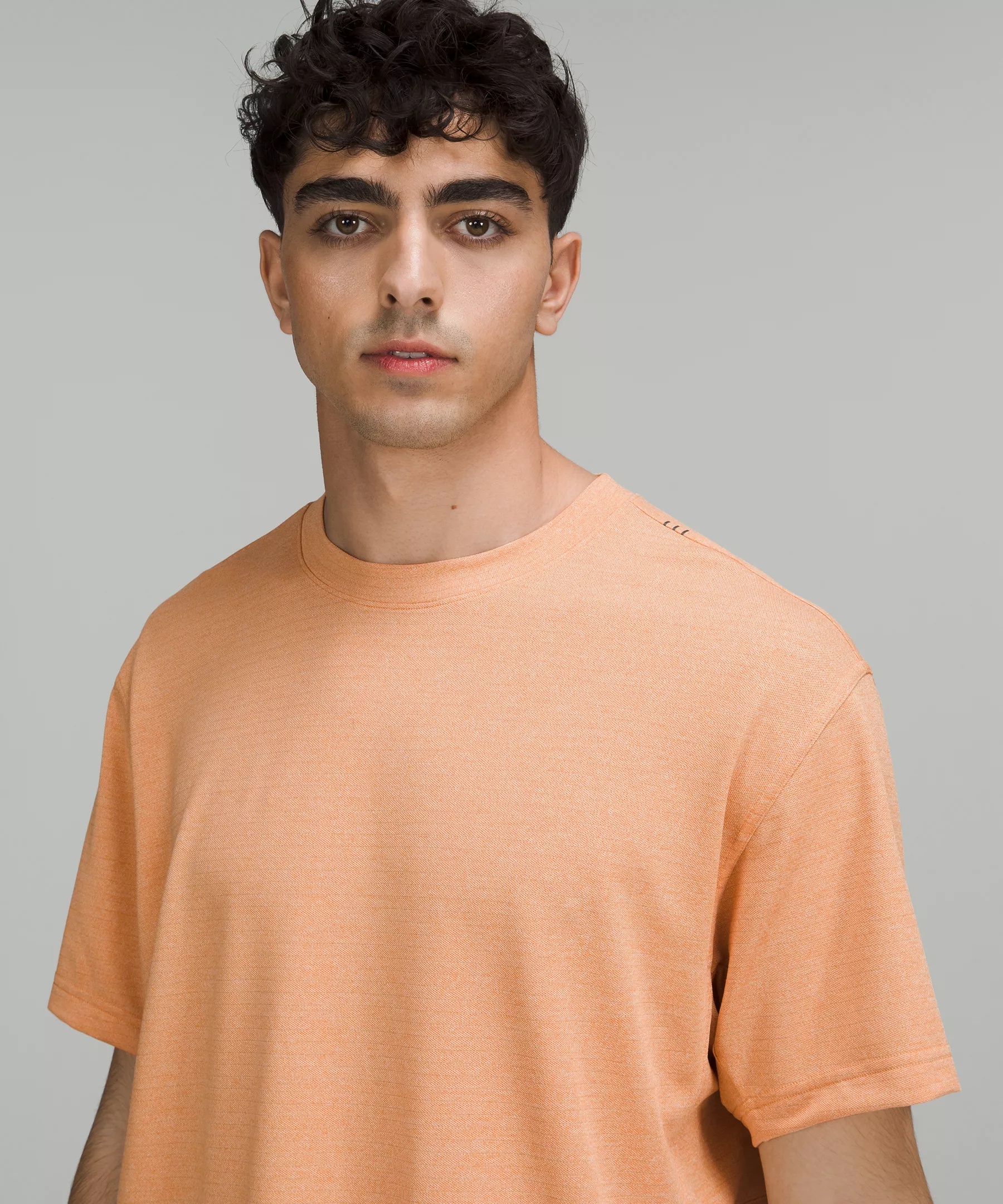 Relaxed-Fit Training Short Sleeve Shirt - 4