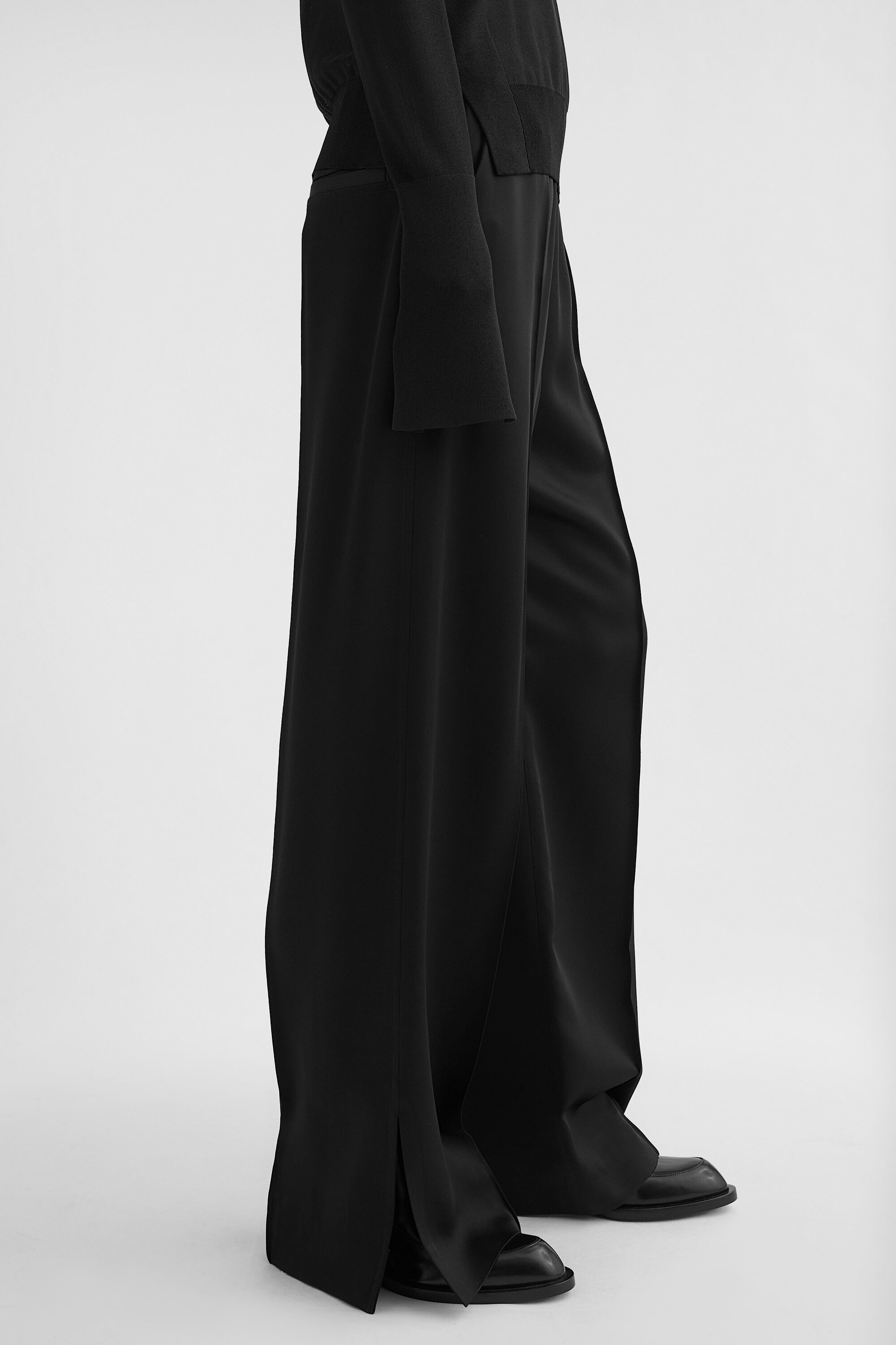 Trousers - 7