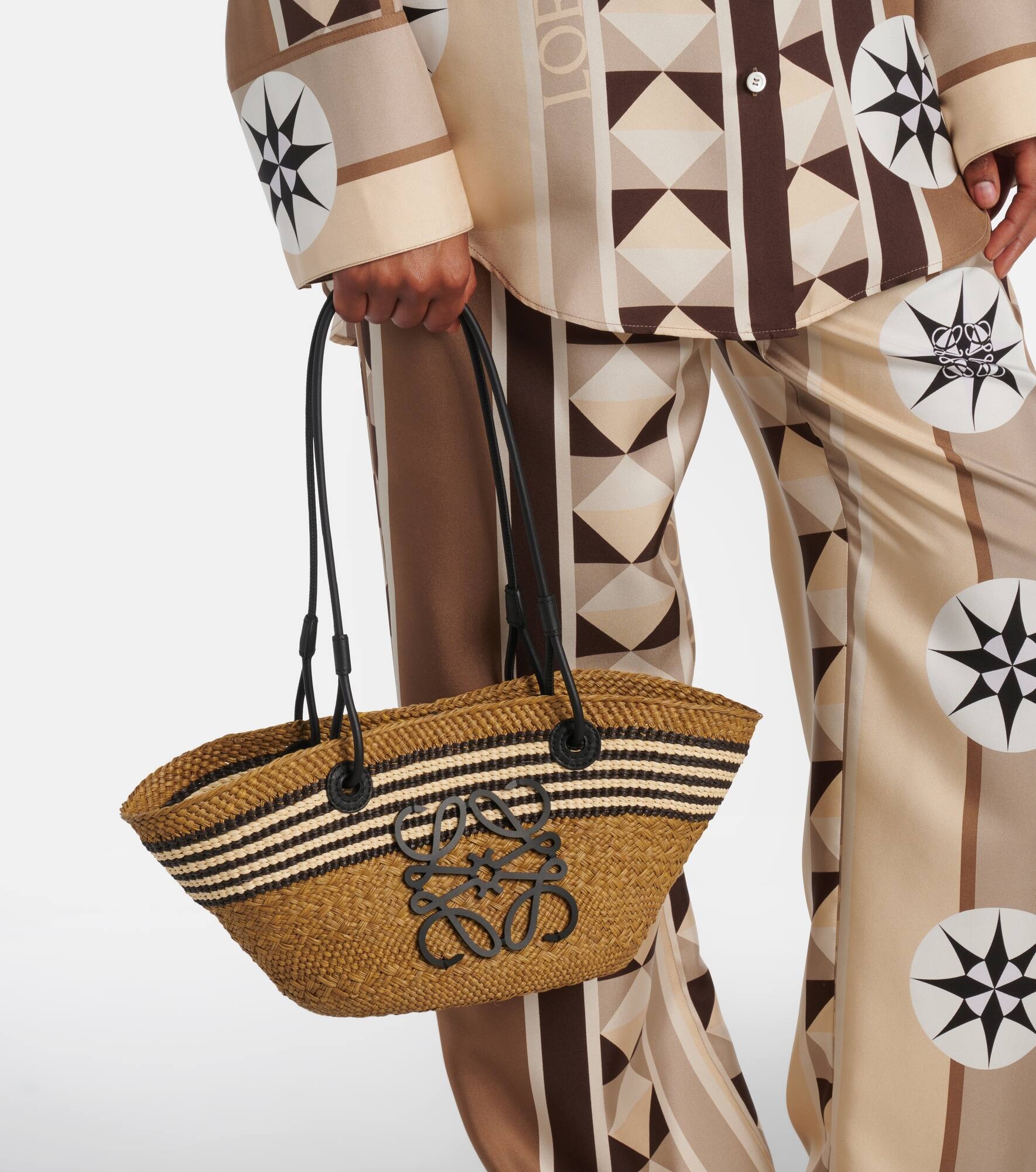 Paula's Ibiza Anagram Small basket bag - 7