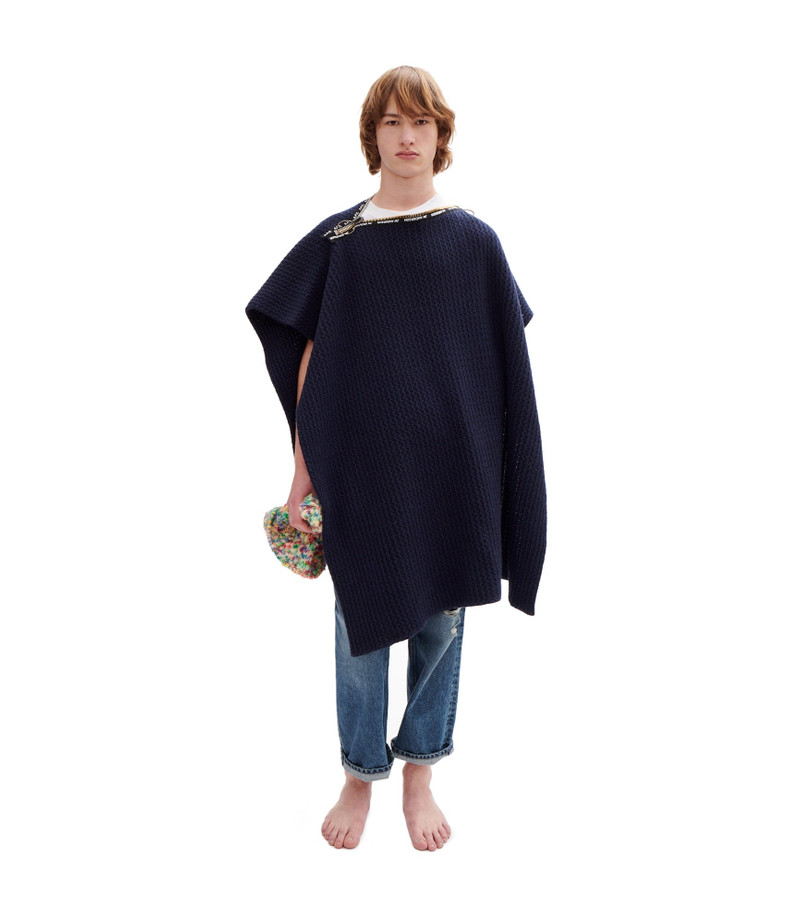 Swann poncho 5