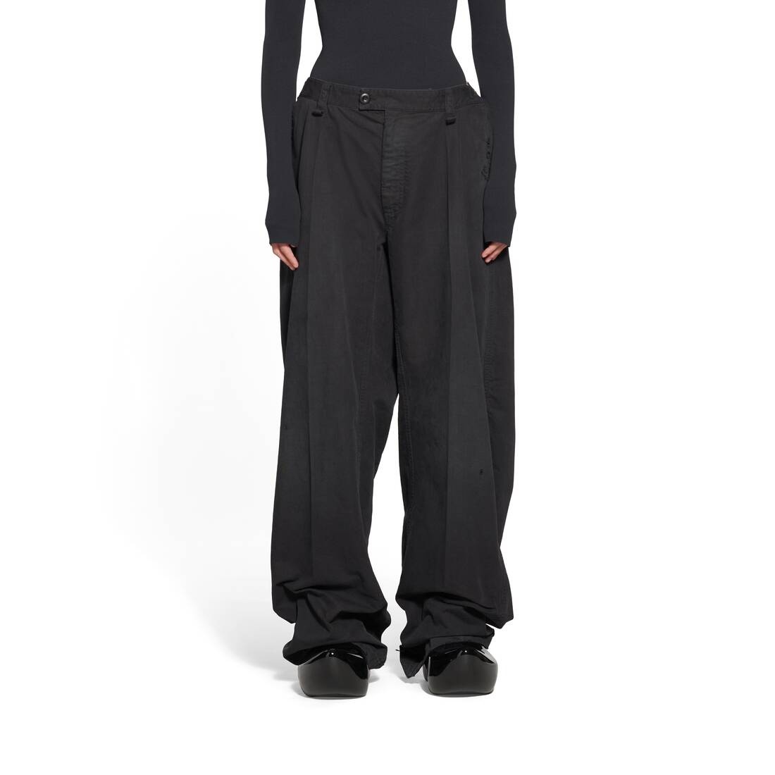 Men's Minimal Cargo Pants  in Black - 5
