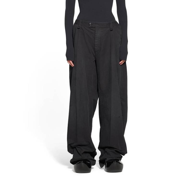 Men's Minimal Cargo Pants  in Black 5