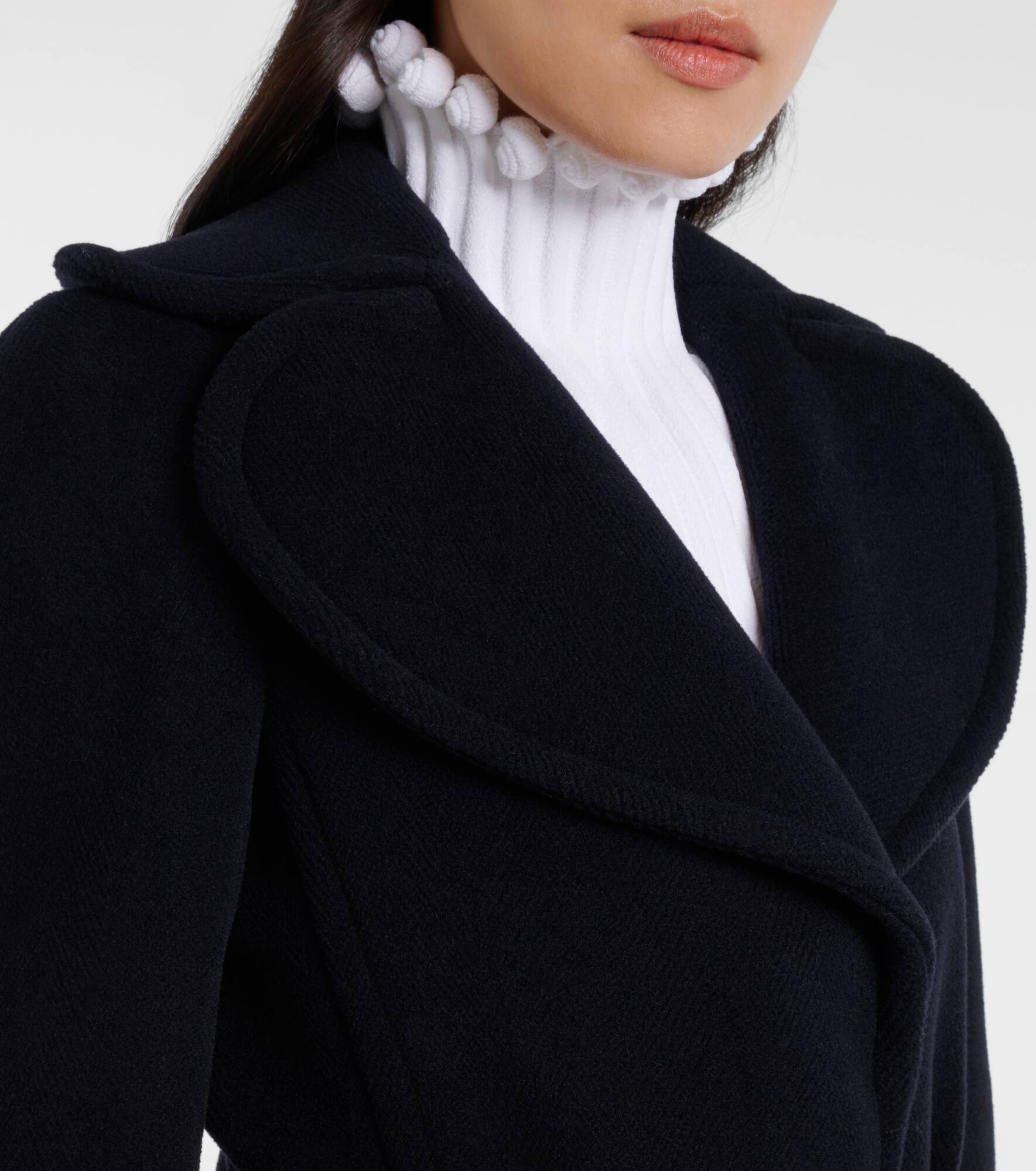 Tailored wool coat - 4