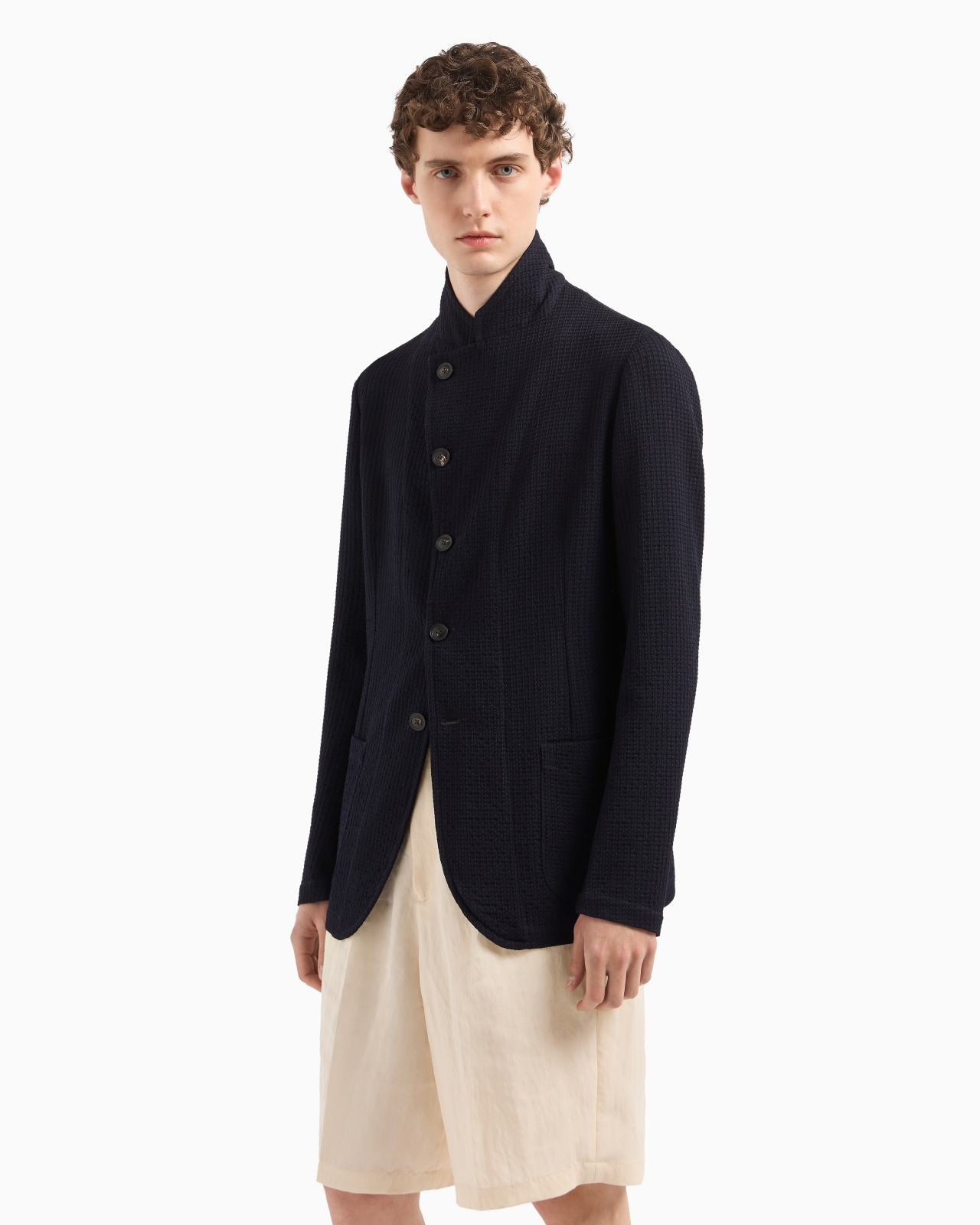 GURU-COLLAR JACKET WITH OFF-CENTRE FASTENING IN ARMURE VIRGIN WOOL - 2