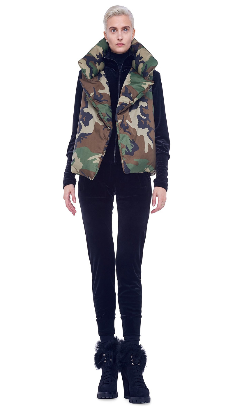 SLEEPING BAG VEST 1