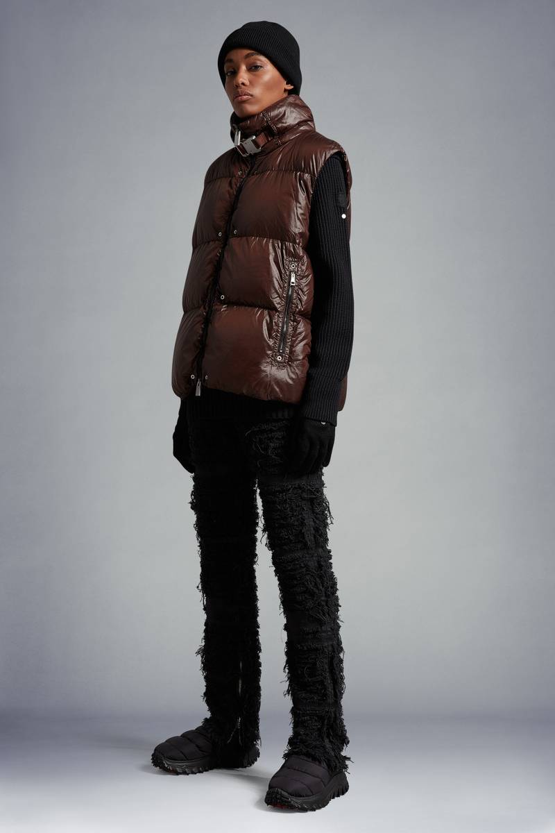 Islote Down Vest 8