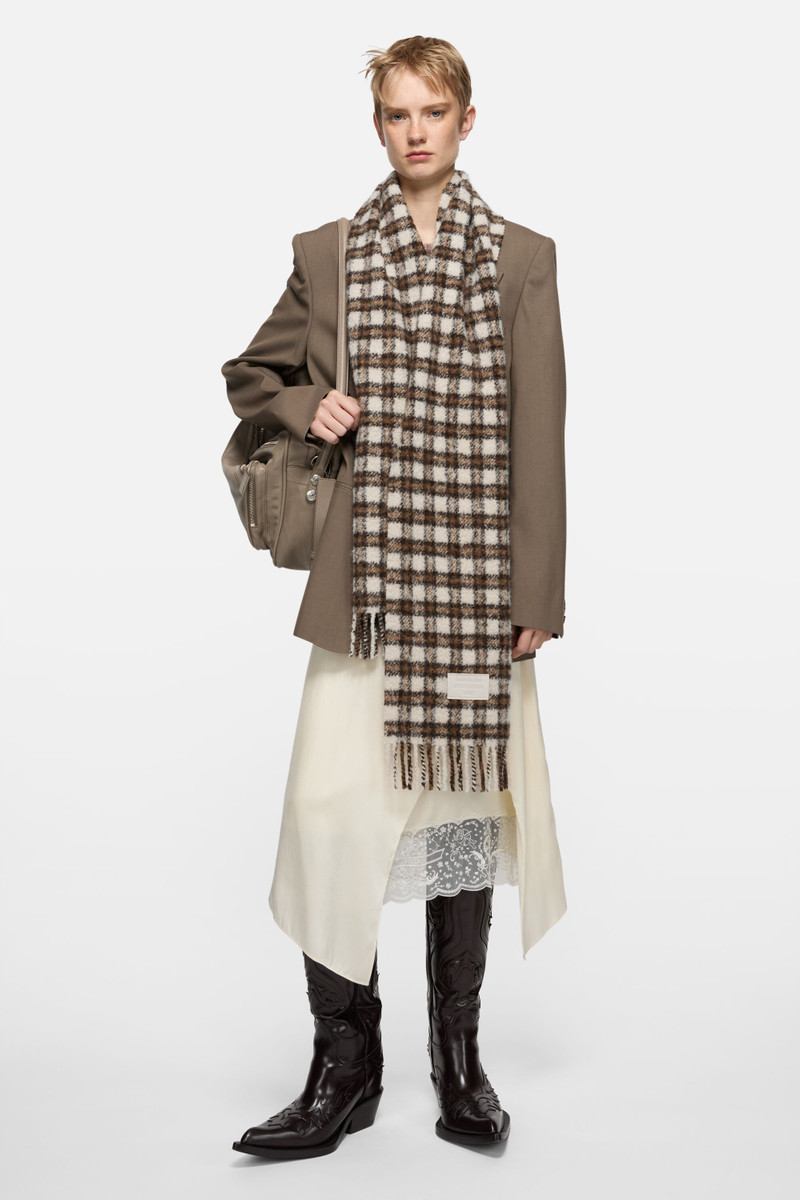 Acne Studios Checked logo scarf - Beige/brown outlook