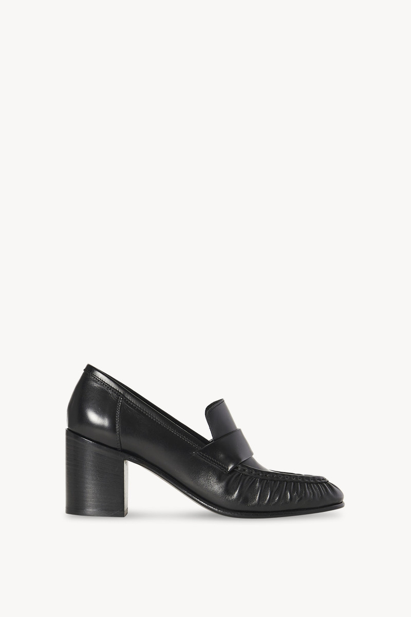 Loafer Pump in Leather 1
