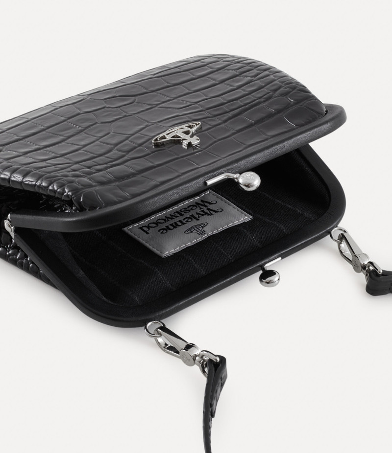 VIVIENNE'S CLUTCH 5