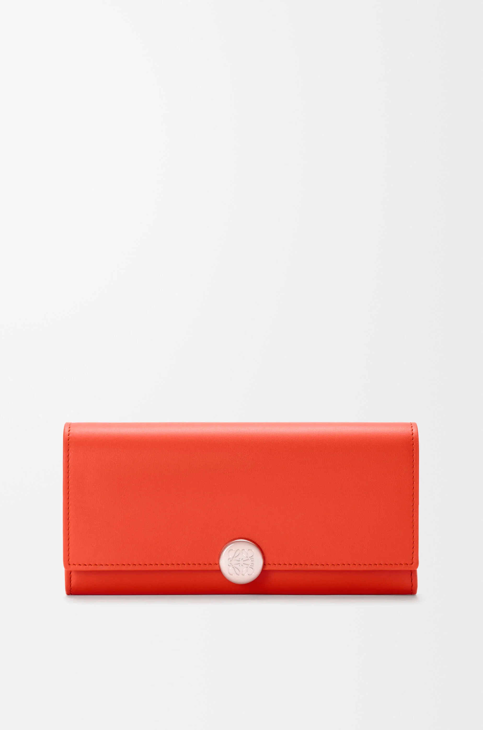 Pebble continental wallet in shiny nappa calfskin - 1