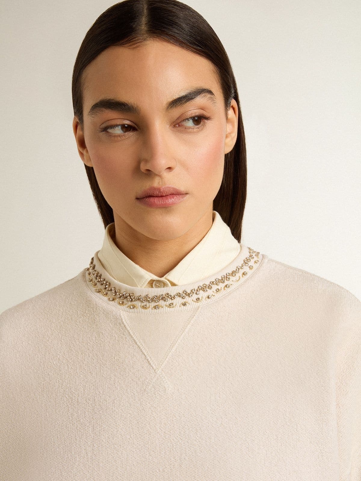Women's cream cotton cropped sweatshirt with crystals on the front - 5