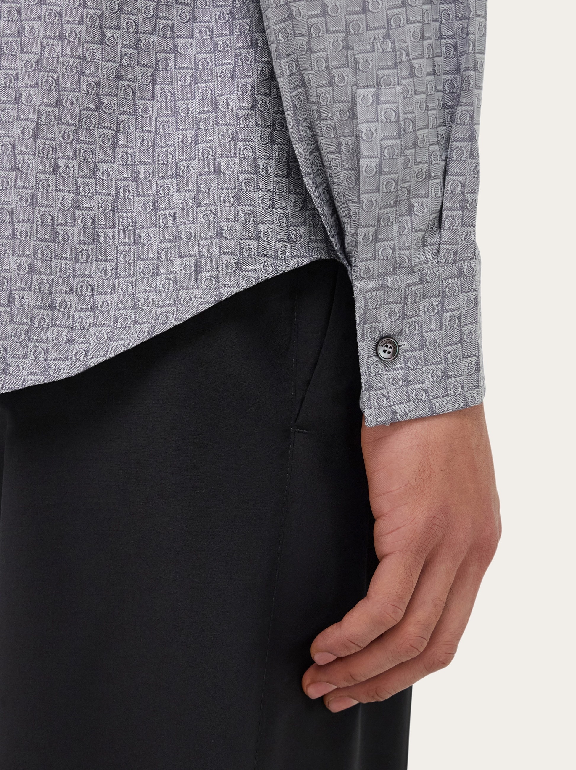 Ferragamo Monogram shirt - 5
