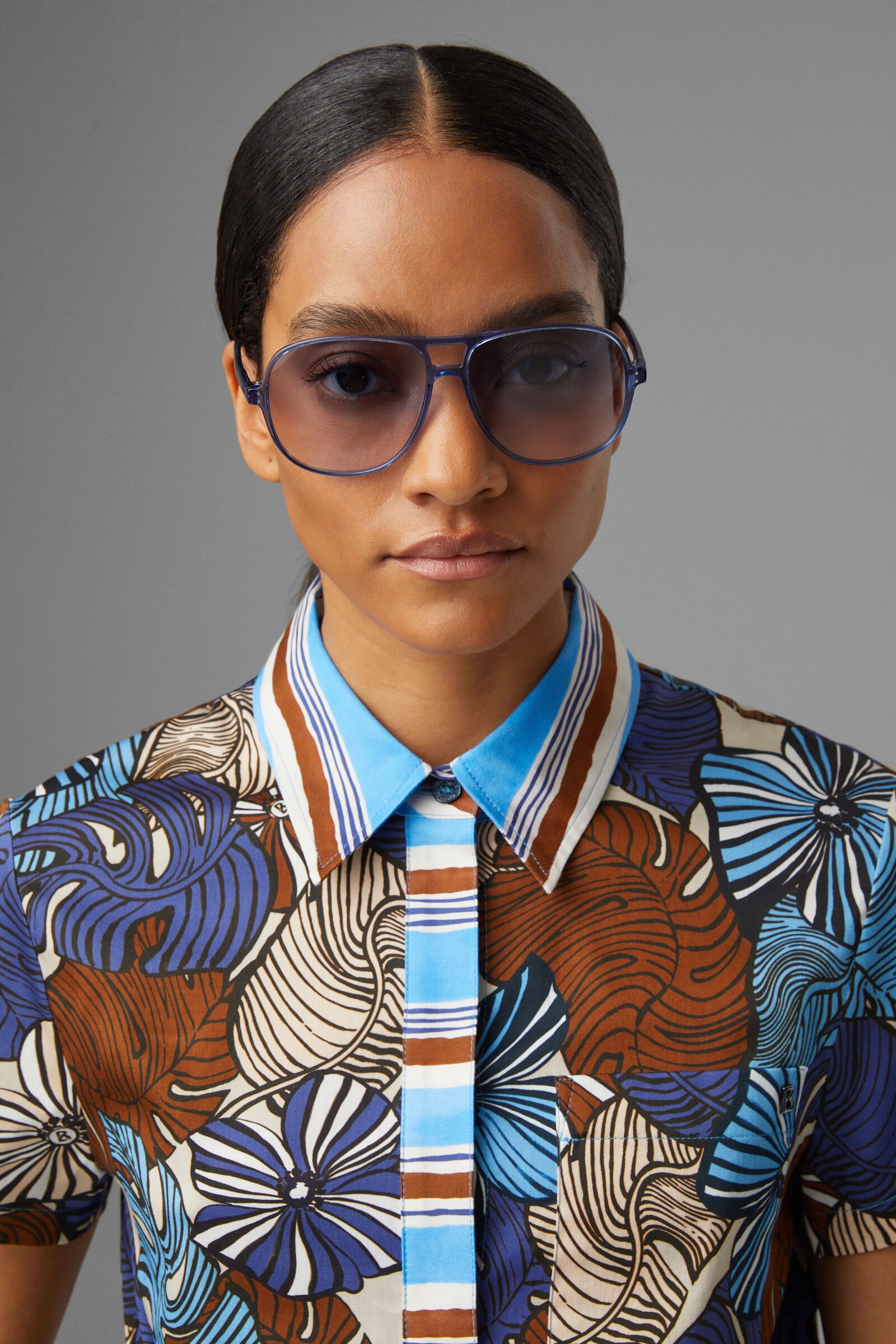 Daphna Blouse in Blue/Brown/Beige - 4