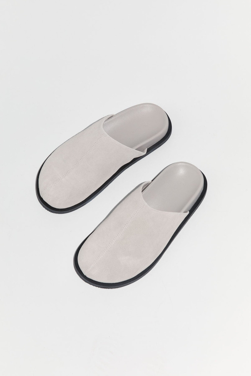 Claudia Mule - Chalk 1